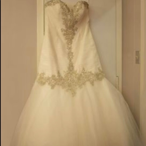 Mori Lee Bridal 2682 Tulle Mermaid Silhouette Wedding Dress (Ivory) - Picture 3 of 4